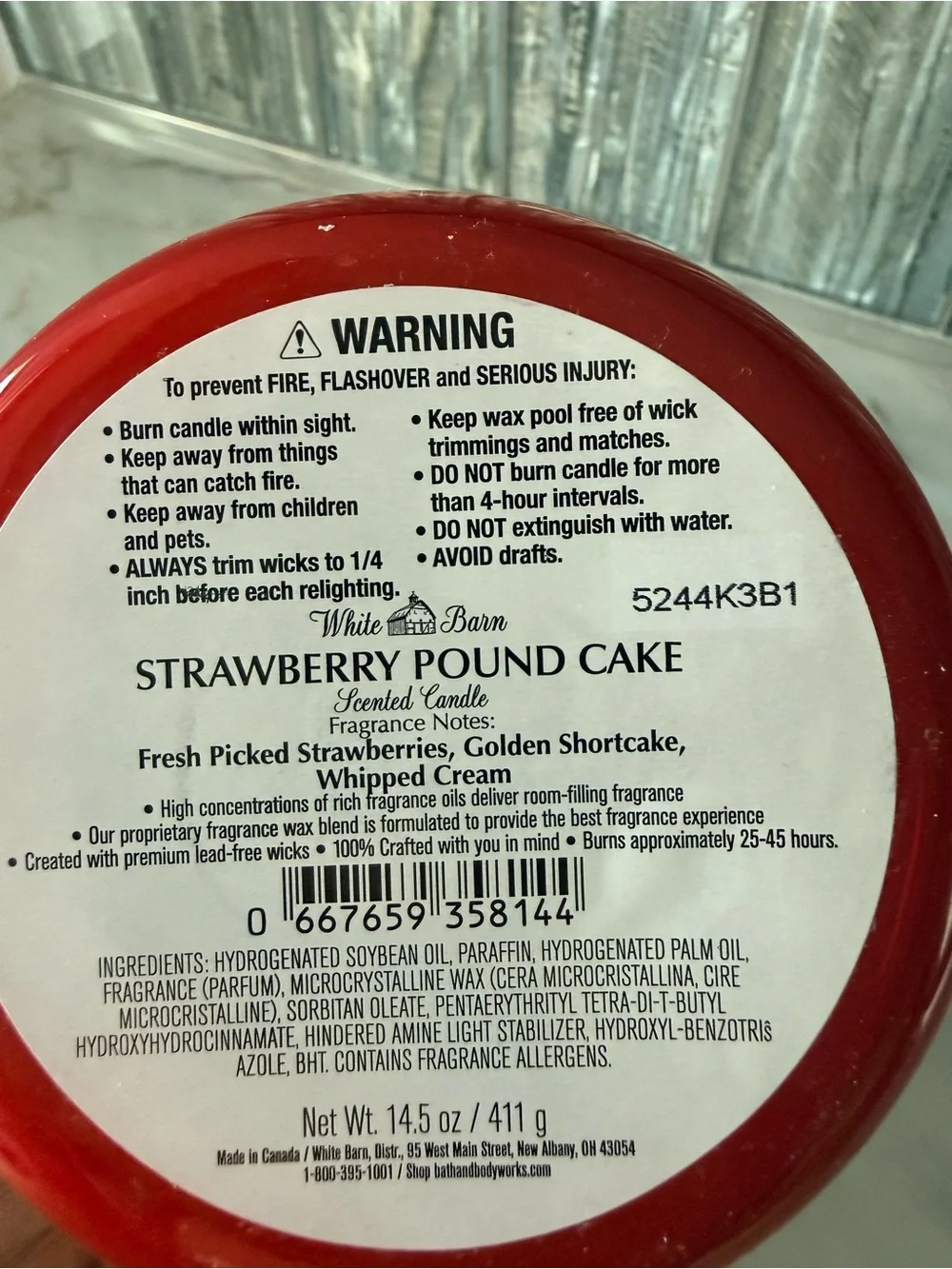 White Barn Bath & Body Strawberry Pound Cake 3 Wick Scented Candle - Red New